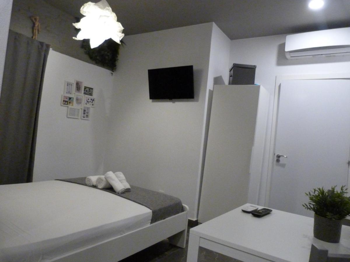 Cozy Rooms 45 Valencia Exteriör bild
